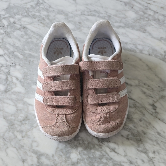 Adidas Sneakers Size 10C - Picture 1 of 6
